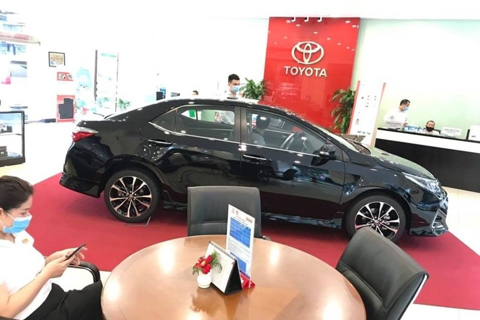 Covid-19 khiến thị trường ô tô lao dốc không phanh - 1 Covid-19 khiến thị trường ô tô lao dốc không phanh - 1