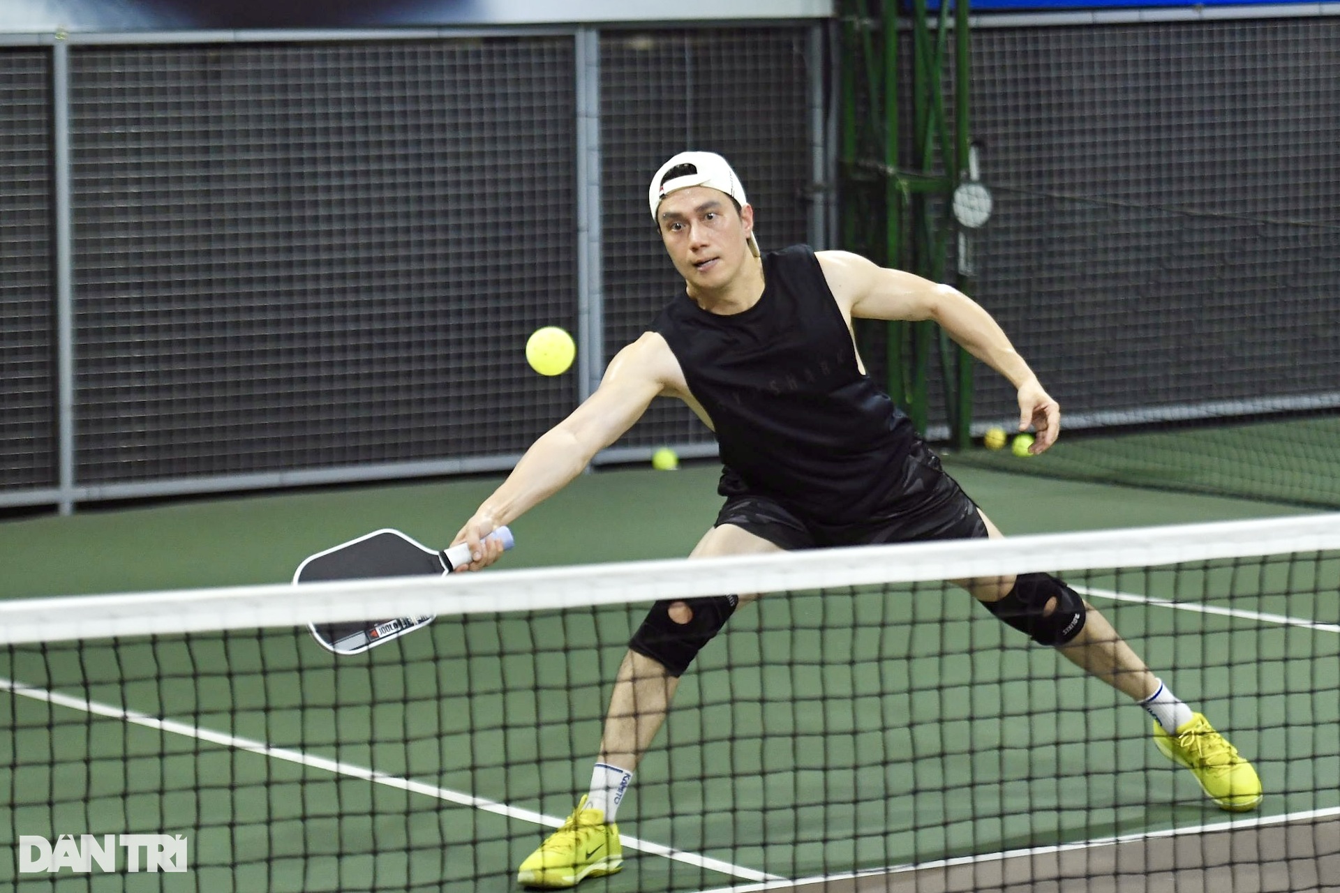 Vietnamese stars excitedly practice before Dan Tri newspaper's pickleball tournament - 20 Dàn sao Việt hào hứng luyện tập trước giải pickleball của báo Dân trí - 20