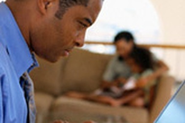 Yêu việc hơn yêu vợ