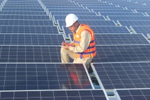EU muốn nhân rộng dự án điện mặt trời nổi đầu tiên tại Việt Nam