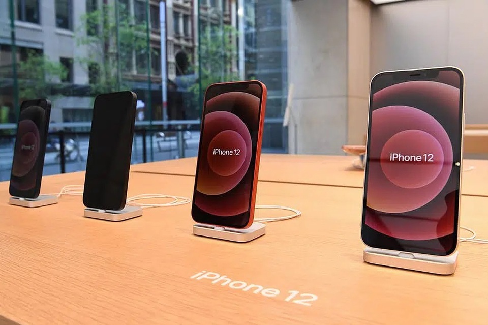 Giá bán iPhone 12 chạm đáy dịp cận Tết - 2 Giá bán iPhone 12 chạm đáy dịp cận Tết - 2