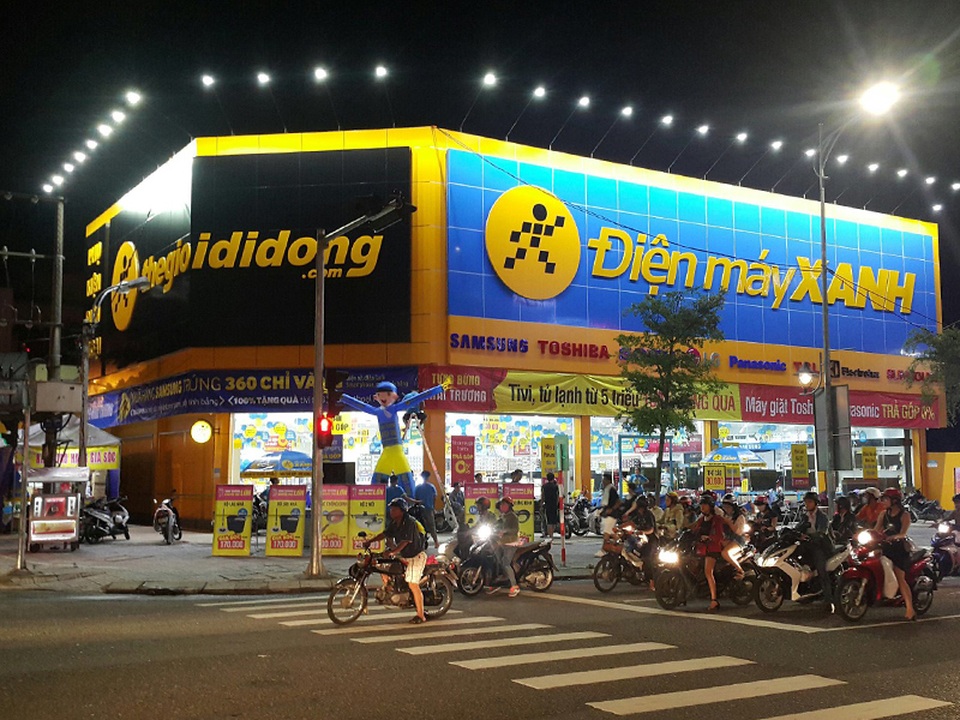 Cổ phiếu Thế Giới Di Động bị bán mạnh, chứng khoán lao dốc - 1 Cổ phiếu Thế Giới Di Động bị bán mạnh, chứng khoán lao dốc - 1
