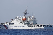 Trung Quốc quân sự hóa cảnh sát biển, tàu tuần duyên gắn thêm pháo