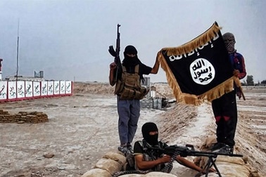 Phiến quân IS tấn công liều chết nhà máy lọc dầu lớn nhất Iraq