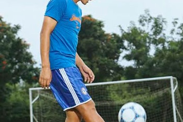 Mạc Hồng Quân: Rèn luyện thể lực trong tư duy cầu thủ quốc tế 