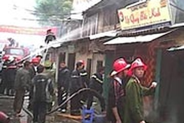 Hà Nội: Sẽ phá dỡ 7 khu nhà gỗ nguy hiểm ngoài đê