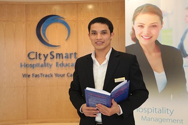 35 tuổi vẫn chưa muộn cho ngành Quản lý Khách Sạn