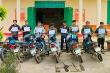 Phát hiện 8 người mang theo súng tự chế ở khu vực biên giới