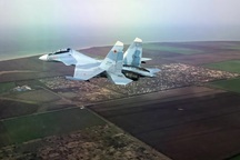 Máy bay Su-30 của Nga đâm xuống rừng