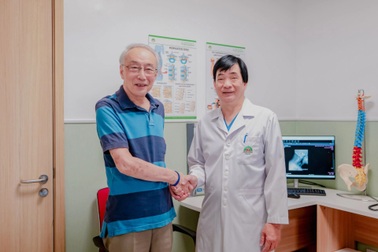 Giáo sư người Nhật mắc bệnh hiếm, sang Việt Nam điều trị thành công