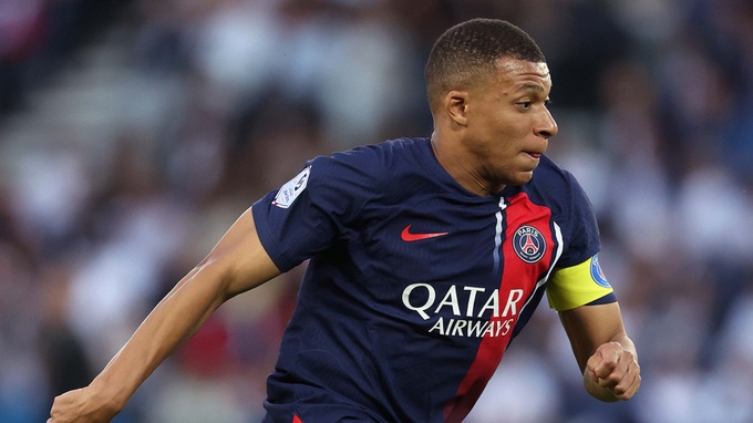 Phản Ứng Của Real Madrid Khi Kylian Mbappe 