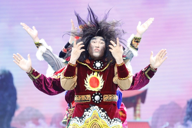 Những vai diễn Thiên Lôi ấn tượng và gây cười trong Táo quân