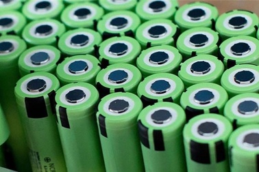 Chế tạo thành công pin Natri giá rẻ thay thế pin lithium-ion
