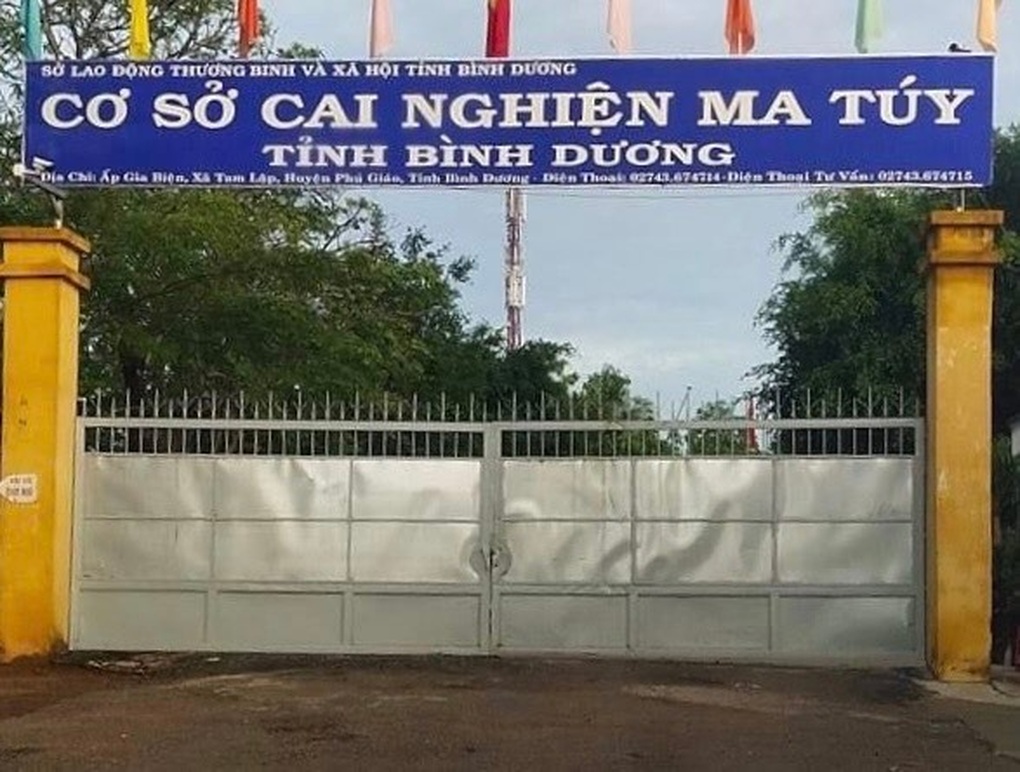 9 học viên trốn khỏi cơ sở cai nghiện, một người đi cướp điện thoại - 1
