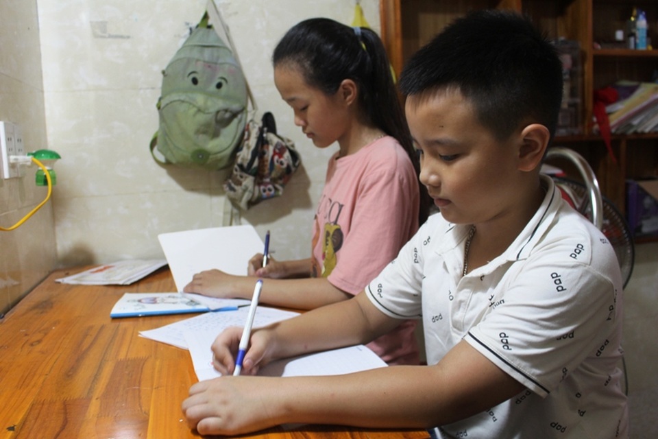 Cô gái lớp 6 viết tâm thư nghẹn ngào: Mong mọi người cứu lấy mẹ em” - 9 Cô gái lớp 6 viết tâm thư nghẹn ngào: Mong mọi người cứu lấy mẹ em” - 9