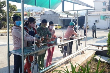 Nhiều địa phương rà soát, cách ly người dân từng đến Đà Nẵng