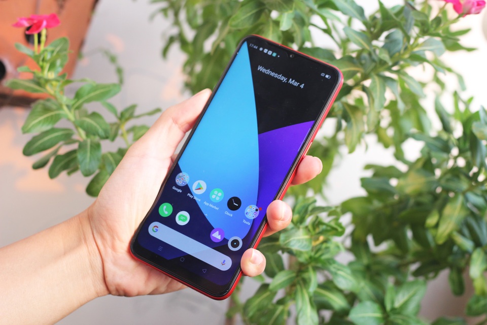 Realme C3: Pin lớn, hiệu năng tốt trong tầm giá 3 triệu - 3 Realme C3: Pin lớn, hiệu năng tốt trong tầm giá 3 triệu - 3