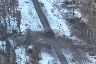 Đặc nhiệm Ukraine bắn cháy xe thiết giáp "Kẻ hủy diệt" của Nga