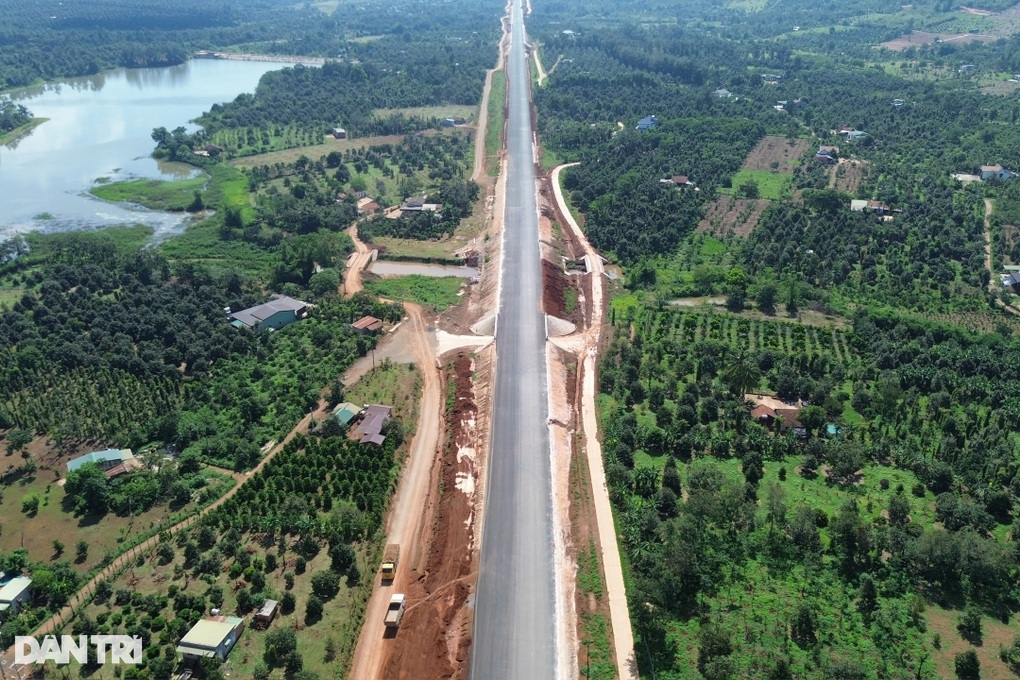 Cao tốc Khánh Hòa - Buôn Ma Thuột xin được điều phối hơn 130.000m3 đá - 1 Cao tốc Khánh Hòa - Buôn Ma Thuột xin được điều phối hơn 130.000m3 đá - 1
