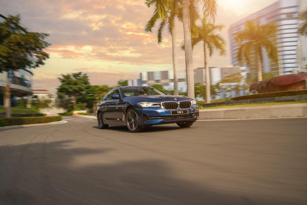 Cơ hội sở hữu BMW với ưu đãi hấp dẫn cuối năm - 4 Cơ hội sở hữu BMW với ưu đãi hấp dẫn cuối năm - 4