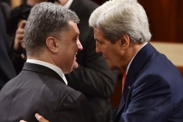 Ngoại trưởng Kerry xác nhận khả năng cấp vũ khí cho Ukraine