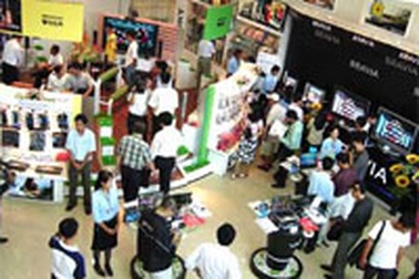 Thị trường bán lẻ Việt Nam thụt lùi