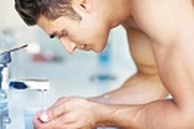 Chăm sóc da nam giới và những rào cản!