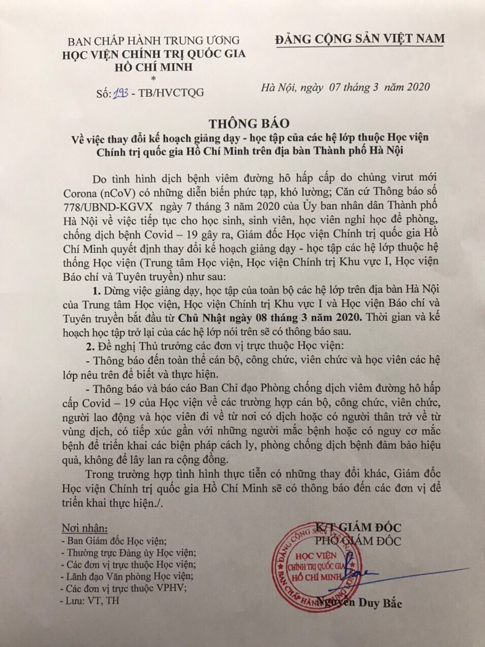 Trường ĐH khẩn cấp cho sinh viên nghỉ học và không nên rời Hà Nội - 1 Trường ĐH khẩn cấp cho sinh viên nghỉ học và không nên rời Hà Nội - 1