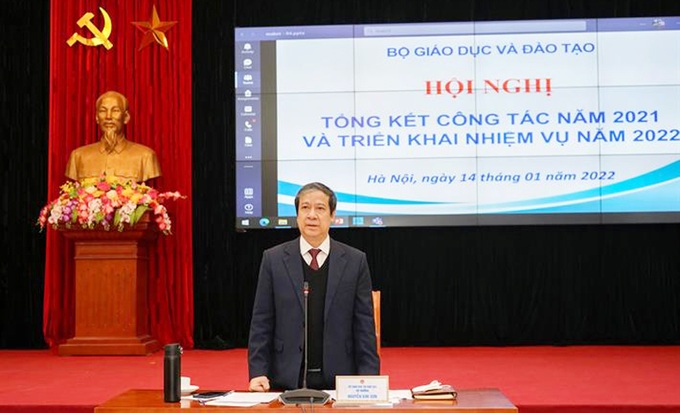 Bộ trưởng Bộ GD&ĐT Nguyễn Kim Sơn phát biểu.