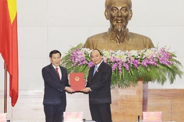 Tân Bộ trưởng VH - TT & DL: Tập trung xây dựng con người Việt Nam phát triển toàn diện