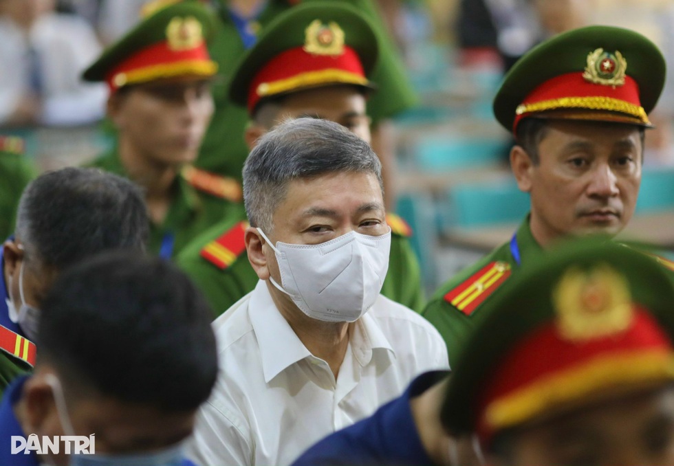 Lời nói sau cùng đọng lại sau phiên tòa xử bà Trương Mỹ Lan và 85 bị cáo - 2 Lời nói sau cùng đọng lại sau phiên tòa xử bà Trương Mỹ Lan và 85 bị cáo - 2