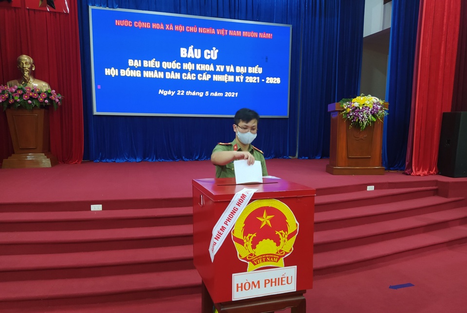 Bắc Ninh tổ chức bầu cử sớm trong khu cách ly - 3 Bắc Ninh tổ chức bầu cử sớm trong khu cách ly - 3