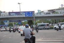 Sau nhiều vụ "chặt chém", TPHCM tăng cường xử lý taxi giả ở Tân Sơn Nhất