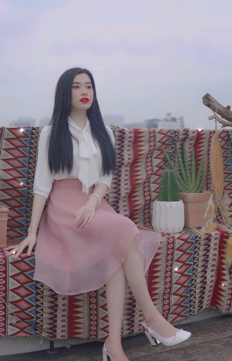 Nữ sinh Hà Tĩnh gieo thương nhớ với những bản cover có lượt nghe khủng - 3 Nữ sinh Hà Tĩnh gieo thương nhớ với những bản cover có lượt nghe khủng - 3