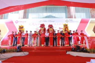 TMS Luxury Hotel Da Nang Beach tưng bừng đón khách VIP dự khai trương