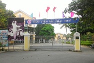 Hơn 100 cán bộ, giảng viên sẽ làm việc bán thời gian, bị nợ lương