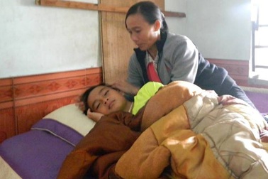 Học sinh thoát nạn kể lại giây phút kinh hoàng bị sóng cuốn ra biển