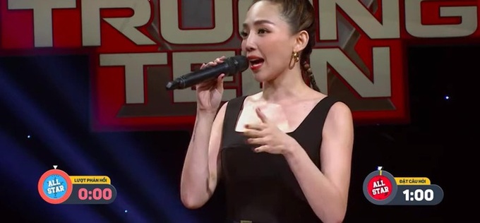 Hương Giang chất vấn Tóc Tiên: Chị có thật sự chuyên nghiệp khi bật khóc trên ghế nóng The Voice? - Ảnh 5. Hương Giang chất vấn Tóc Tiên: Chị có thật sự chuyên nghiệp khi bật khóc trên ghế nóng The Voice? - Ảnh 5.