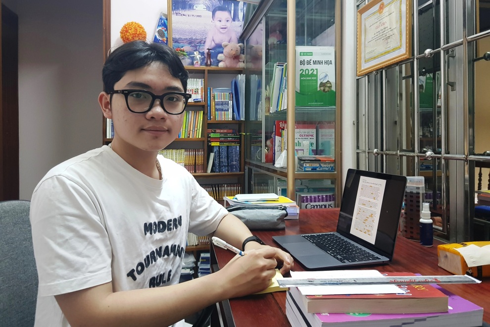 Nam sinh đạt điểm cao ở 2 khối xét tuyển, thích nghề y, yêu môn Văn - 3