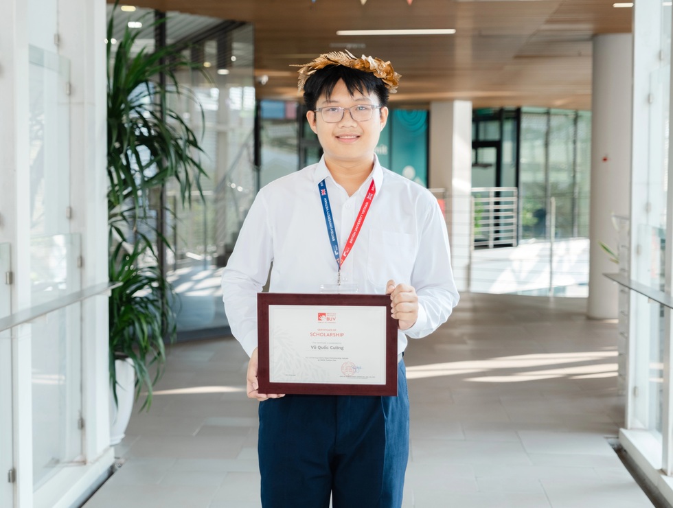 En mannlig student som en gang følte seg som «unormal» og hans reise for å omskrive sin skjebne - 1