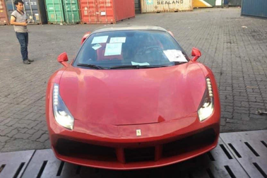Độ độc và hiếm của siêu xe Ferrari 488 GTB vừa bị tai nạn ở Hà Nội