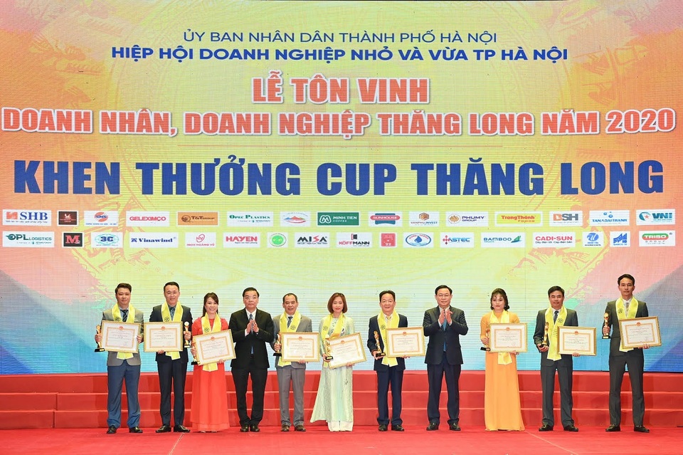 Doanh nhân Đỗ Quang Hiển được trao tặng Huân chương Lao động hạng Nhất - 3 Doanh nhân Đỗ Quang Hiển được trao tặng Huân chương Lao động hạng Nhất - 3