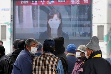 Truyền hình NHK bị kiện vì lạm dụng tiếng Anh