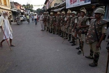 Ấn Độ phân chia vùng đất thiêng 