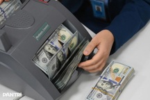 Đề xuất chuyển tiền từ 1.000 USD tại Trung tâm Tài chính phải báo cáo