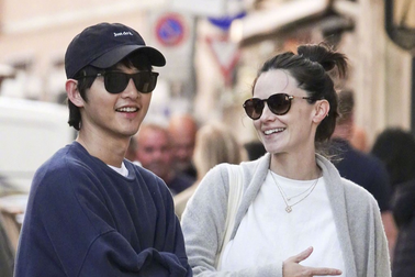 Sở hữu tài sản 24 triệu USD, Song Joong Ki không ngại "ở rể" vì vợ con