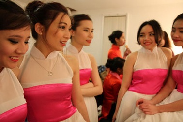 Đêm nhạc hội sinh viên Việt Nam tại Anh