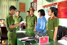 Khởi tố cựu tổng giám đốc nợ dân 1.000 sổ đỏ