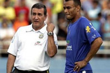 "Áo vàng xanh" vẫn chưa xong nhiệm vụ...