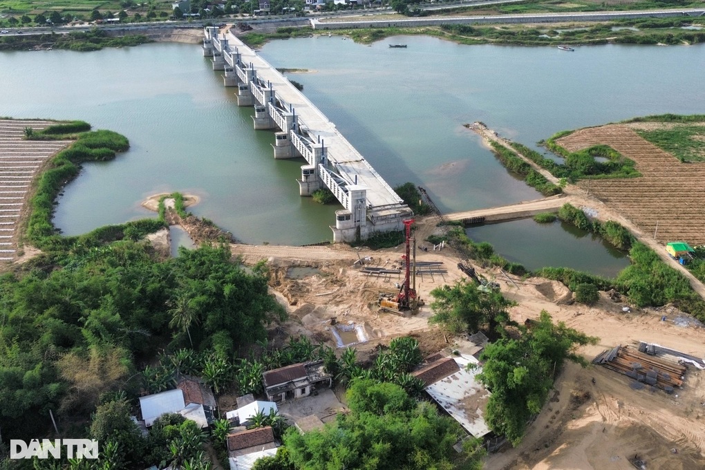 Số phận “long đong” của dự án đập dâng 1.500 tỷ đồng - 2 Số phận “long đong” của dự án đập dâng 1.500 tỷ đồng - 2